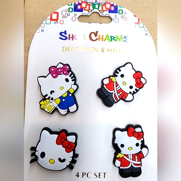 Croc Charm Shoot Decoration Lot of 4 Hello Kitty 4pcs NEW - Picture 2 of 2